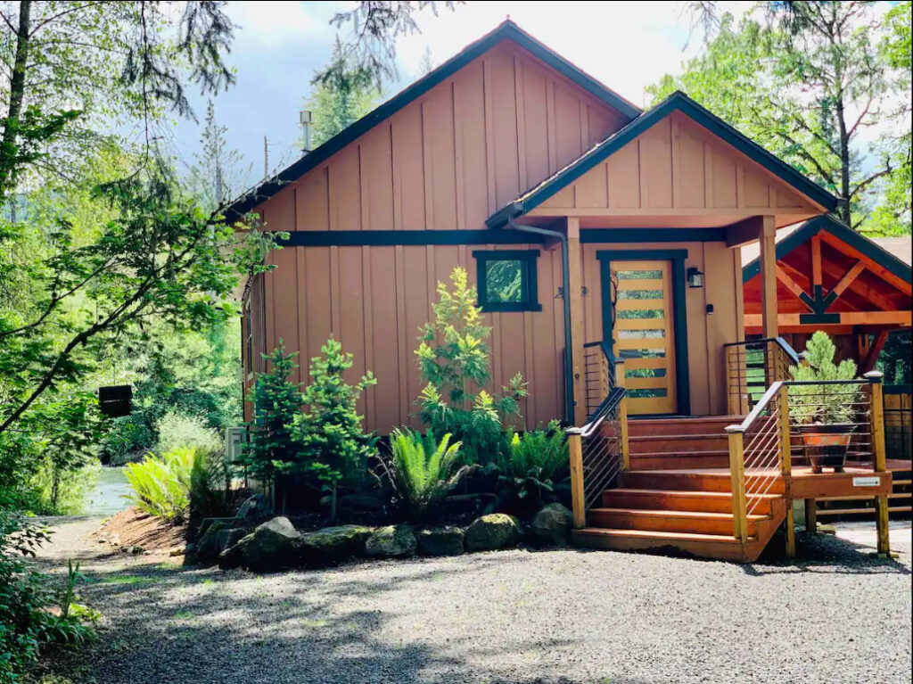 An Oregon Couple and Their Stunning Riverside Cabin Crowned America's