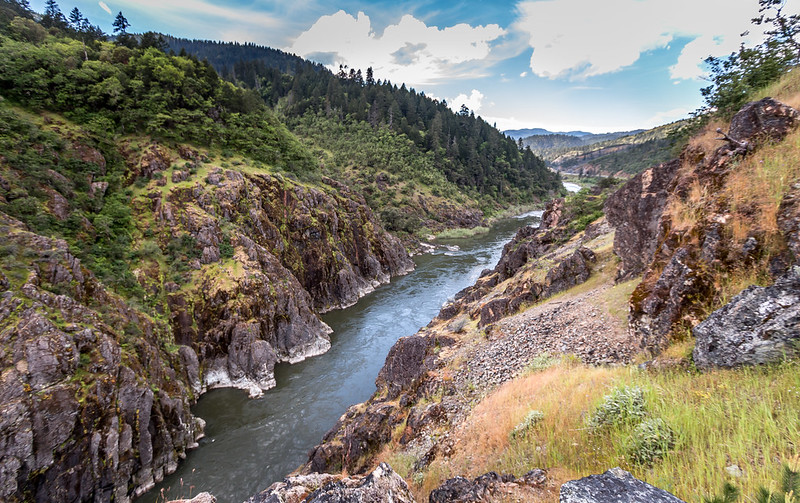 hellgate canyon, rogue river rafting trips, southern oregon, things to do, wild and scenic river, guide, tours