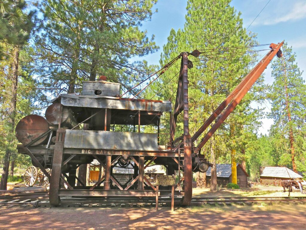 Logging equipment at Collier Logging Museum.