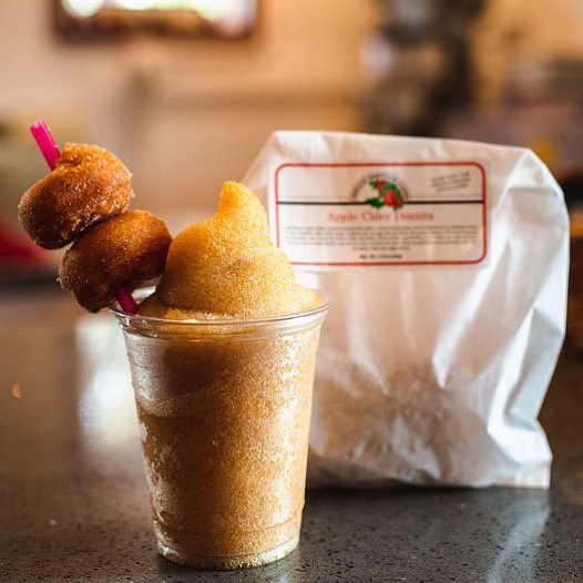 apple cider slushie at oregon heritage farm