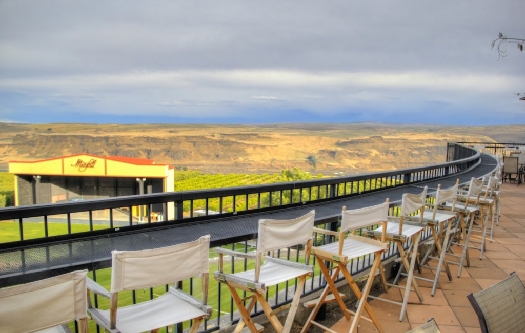 Maryhill Vineyards, Pacific Northwest, Washington State winery, Columbia River, Oregon, Tuscan vibe, dog-friendly vineyards, wine tasting, award-winning wines, Reserve Winemaker’s Red, Grenache, Viognier, live music
