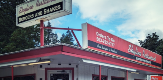 Skyline Restaurant, Portland Diners, Oregon, West Hills, Amazing Burgers, Milkshakes, Ice Cream, NW Portland Restaurants