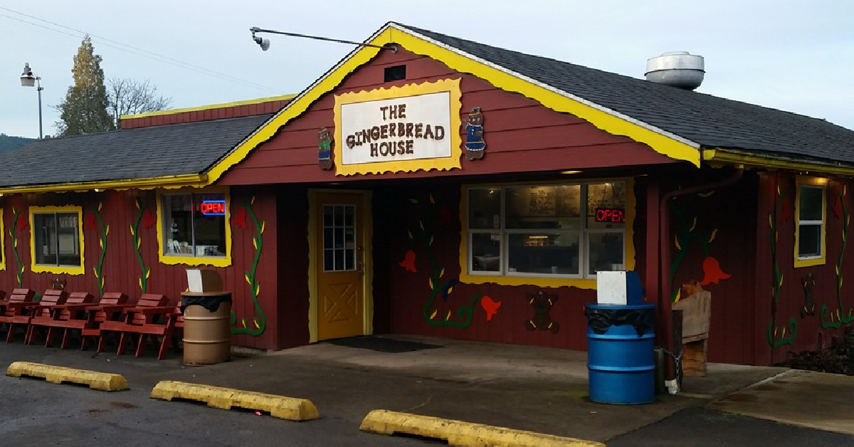 You Don’t Have to Wait Till Christmas to Visit This Gingerbread House