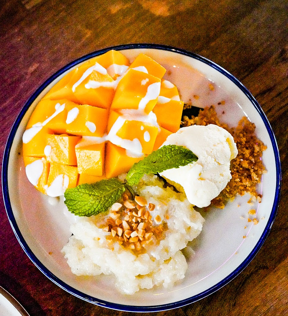 Mango sticky rice