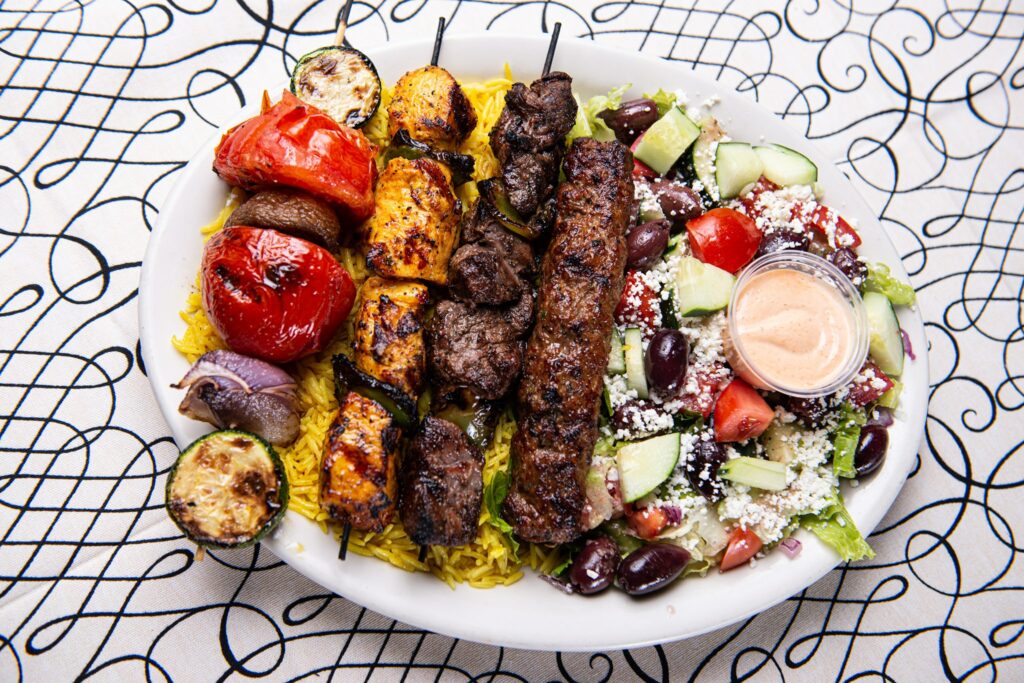 Gyro House Mediterranean Grill, Portland, beaverton, Sherwood, Oregon, best greek restaurants, middle eastern food, where to eat, hummus, dolmas, gyros, kebabs, pizza, knafeh, baklava, delicious, family owned, four locations