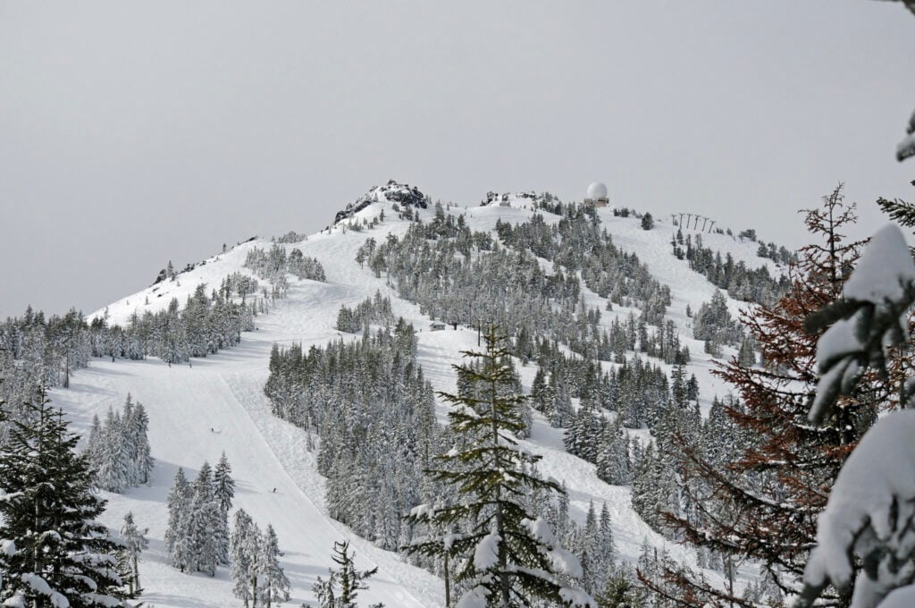 mt ashland, oregon, skiing, news, 2023, southern oregon, cascade mountains