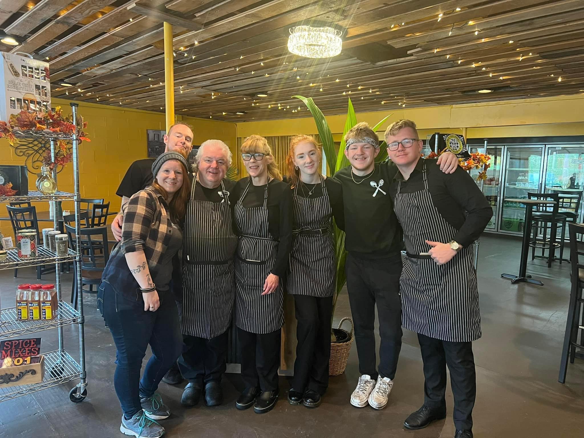 Dueling Spoons Is A Family Restaurant In Oregon That's So Worth The Journey