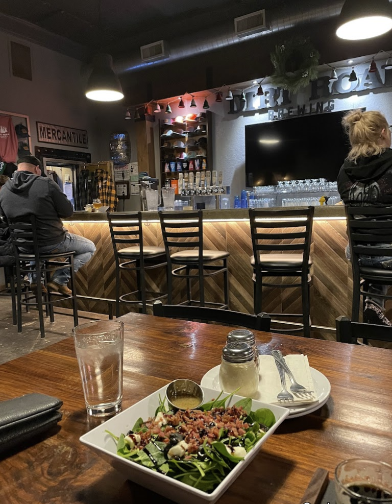 Dirt Road Brewing, Philomath, Oregon, Corvallis, Willamette Valley, Taproom, Brewpub, History, Great Beer, Delicious Pizza, Where to Eat, Best Restaurants