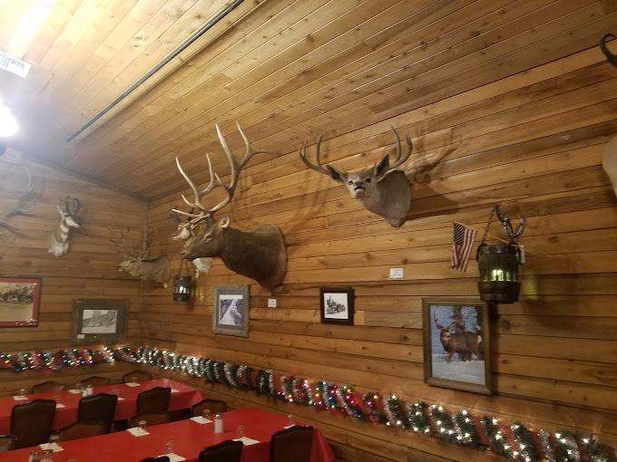 haines steak house decor