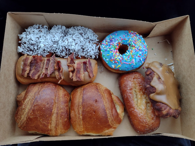 dundee's donuts seaside oregon