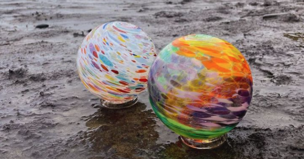 Lincoln City To Drop 100 New Colorful Glass Floats To Celebrate 2024