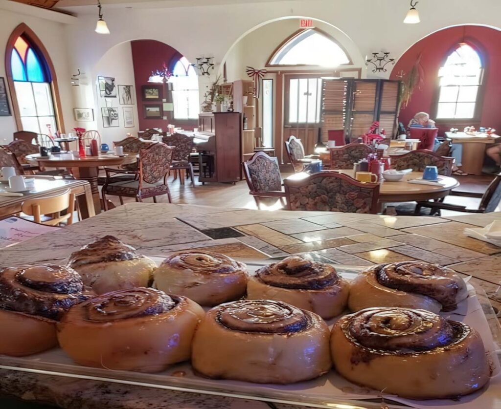 Cinnamon rolls at Our Daily Bread in Veneta