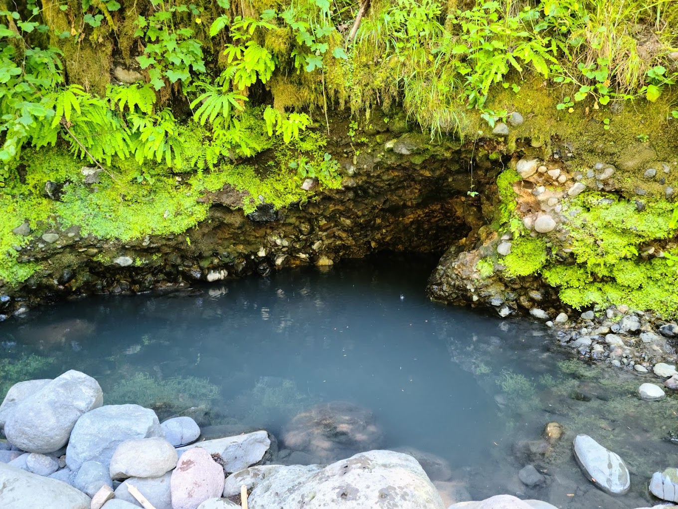 Relax And Recharge at Bigelow Hot Springs In Oregon