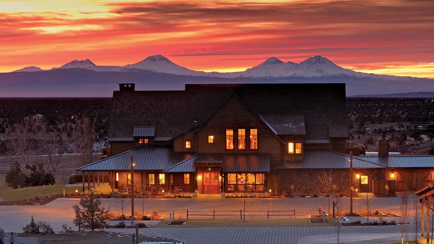 This Surreal Oregon Ranch Offering Horse Riding, Swimming, and Breathtaking Views