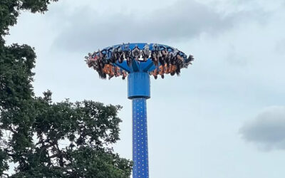 Fire Department Rescues 28 People Stuck Upside Down on AtmosFEAR Ride in Oregon