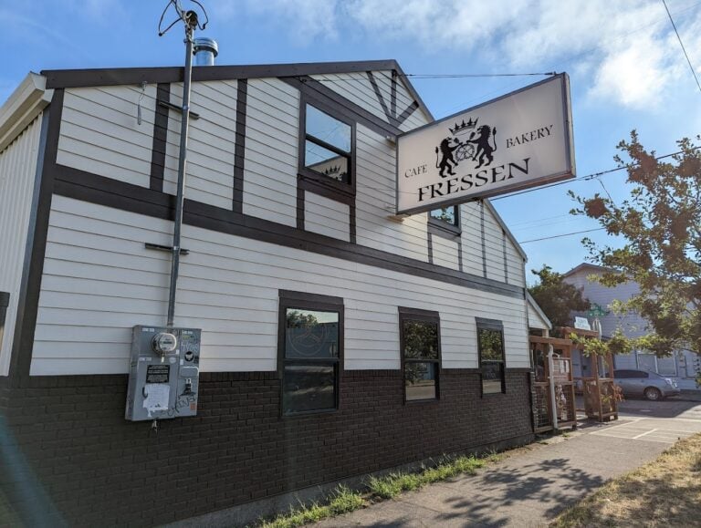This Authentic German Bakery Has The Best Soft Pretzels In Oregon