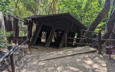 Inside the Oregon Vortex, a Crooked House That Defies Logic and Skeptics Alike