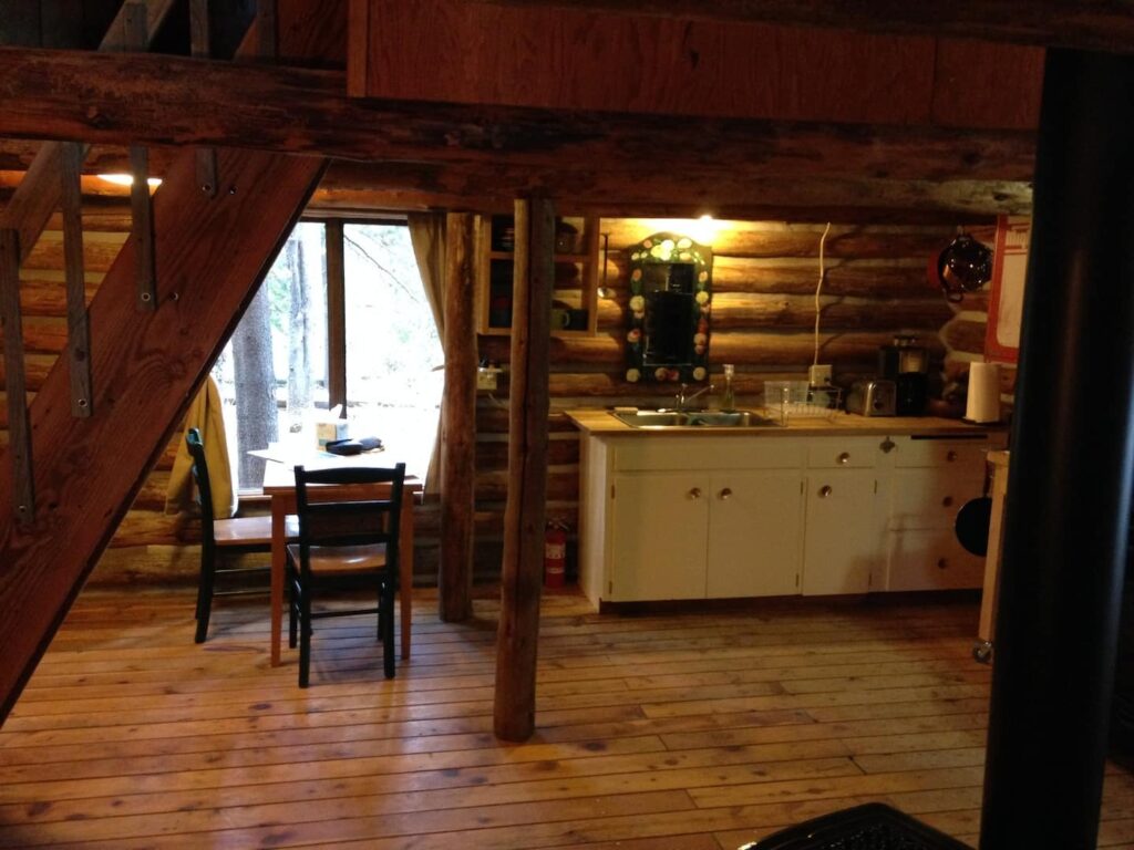 bend cabin airbnb