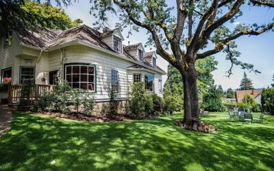 Stay at Oregon’s Stunning Boutique Hotel Built in 1892 for the Ultimate Fall Retreat