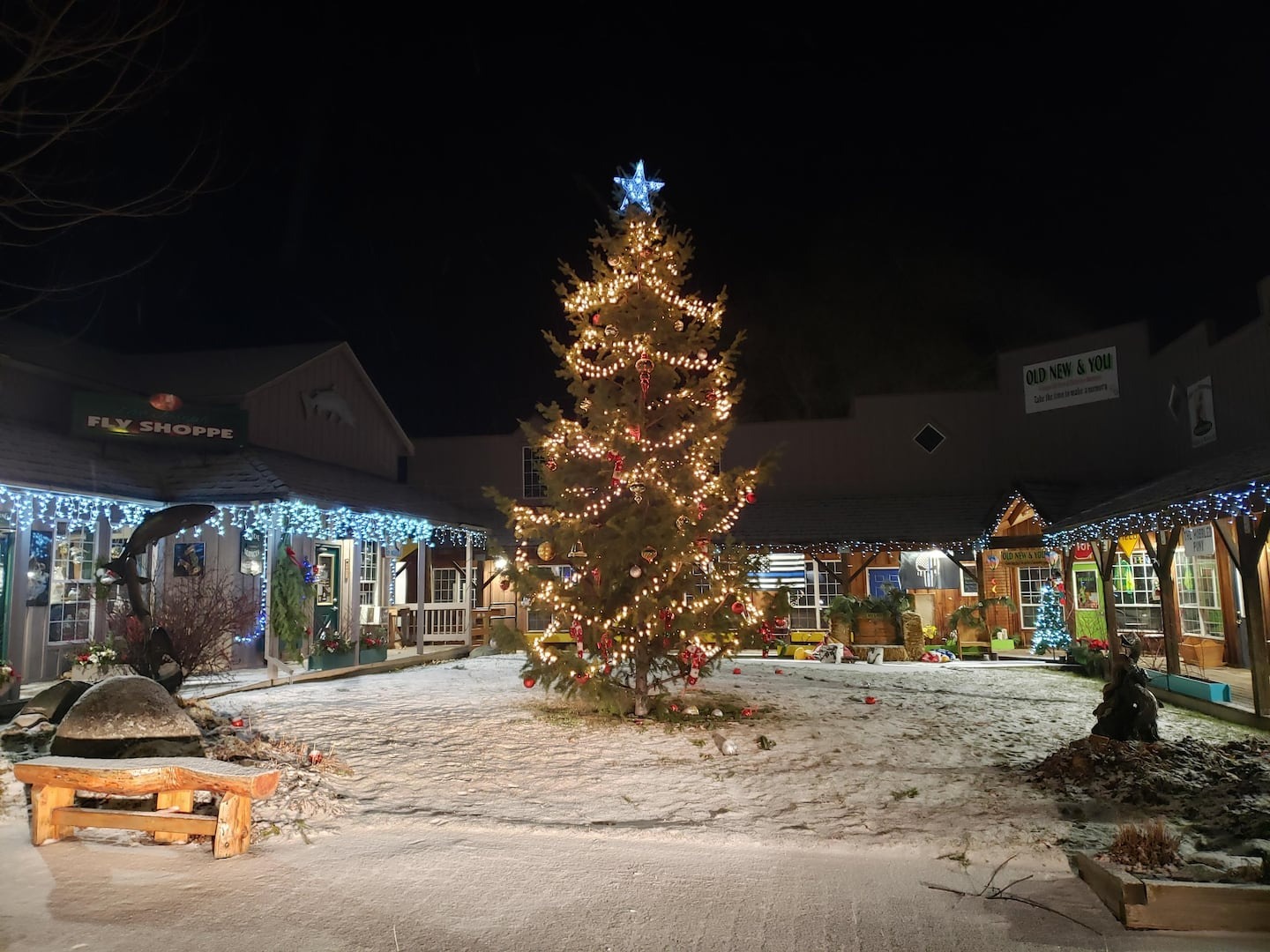 Joseph Jingle Through Joseph lighted parade Oregon