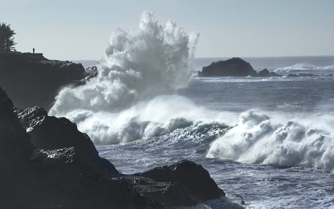 Sneaker Wave Warning Issued for Oregon Beaches January 8th-9th