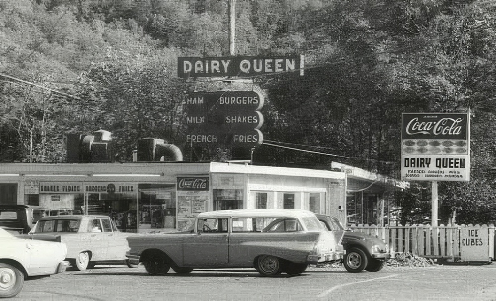 tommy's all-american burger company, myrtle creek, southern oregon, douglas county, good eats, 50s diner, ice cream, better than dairy queen, cheeseburgers, taco tuesday, retro atmosphere, jukebox, daily specials, fish and chips, i-5 corridor, near roseburg, must stop