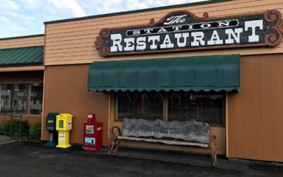 Hop Aboard This Retro Train-Themed Restaurant in Bandon for All-Day Breakfast