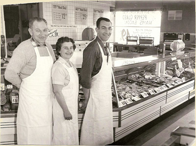 An old black and white photo featuring the Gartner family.