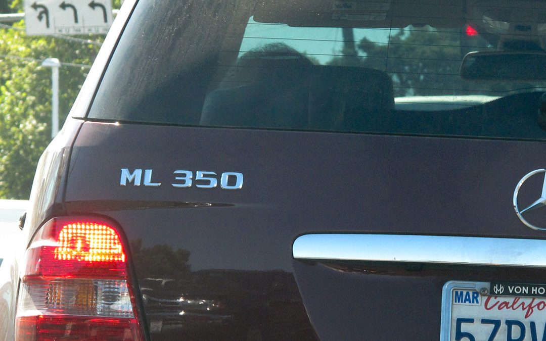 Local Man in Shock After Seeing California Driver Properly Use Blinker