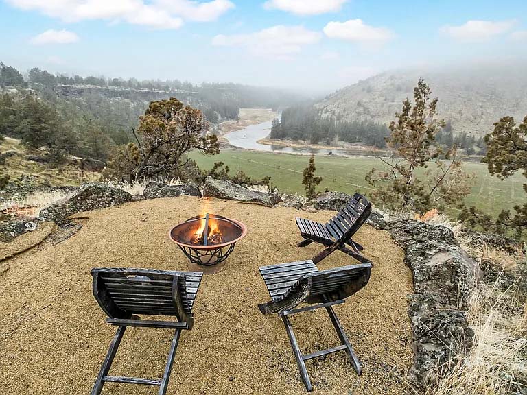 The view from the Painted Rock House in Ranch Of The Canyons just outside of Smith Rock State Park in Oregon.