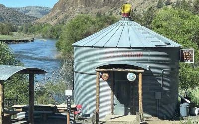 This Secret Bar Built in an Old Silo in Remote Oregon Is So Cool, Locals Don’t Want You to Find It