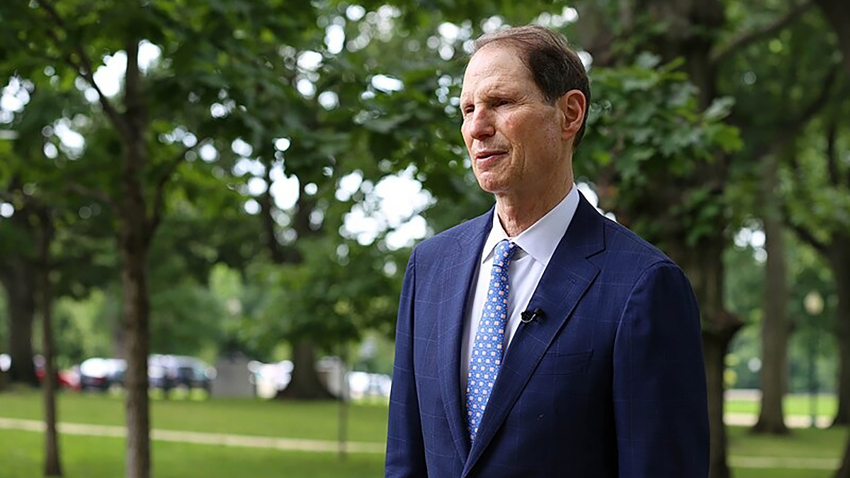 Ron Wyden