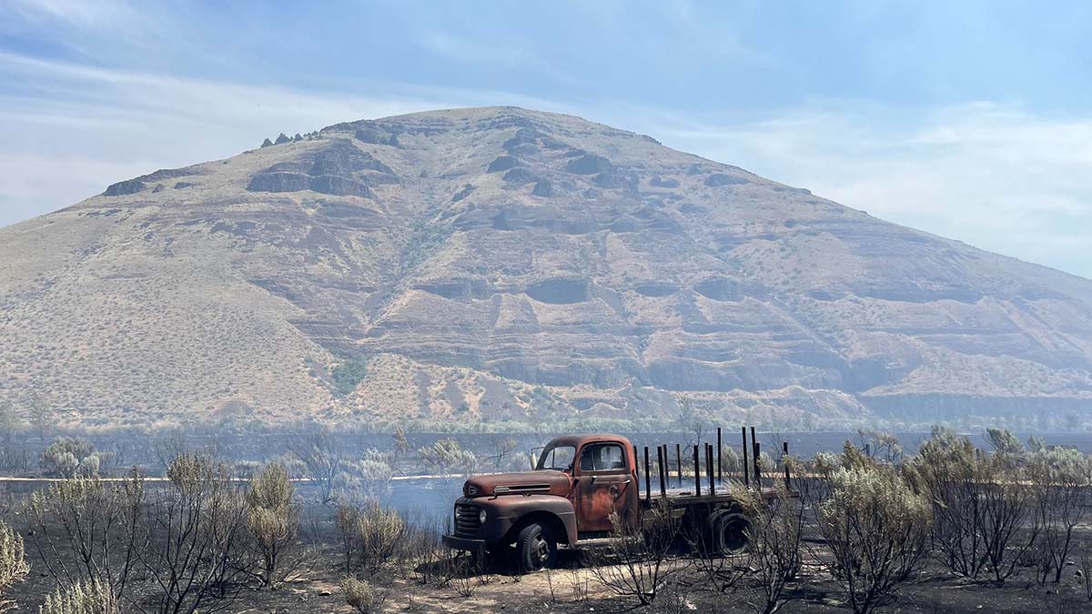 Ferry Fire in Oregon