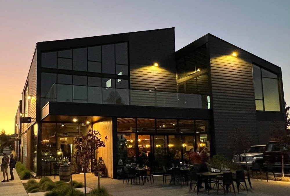 You Haven’t Truly Eaten Until You’ve Tried This Legendary Family-Style Steakhouse in Oregon