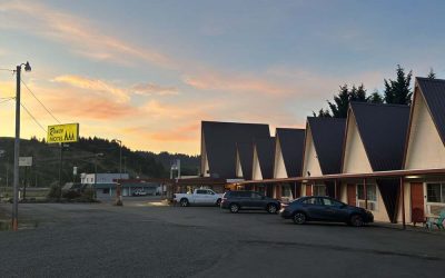 This Retro A-Frame Motel In Oregon Is A Roadside Gem Straight Out Of The 1960s