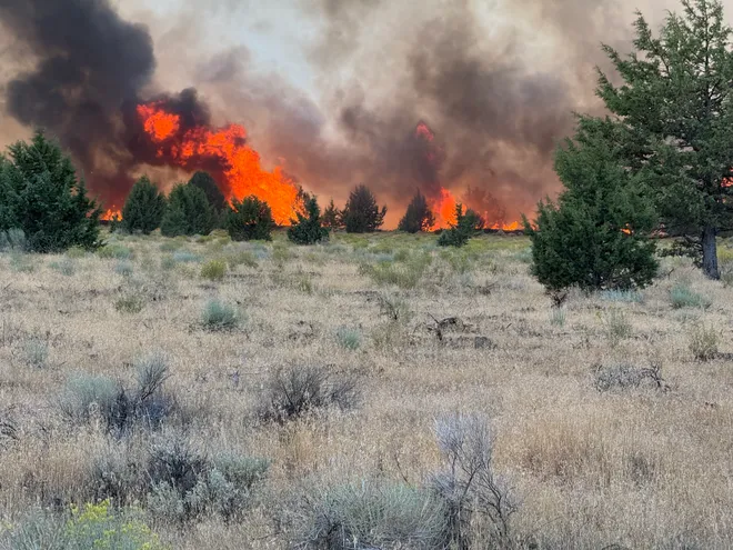 Flat Fire in Central Oregon