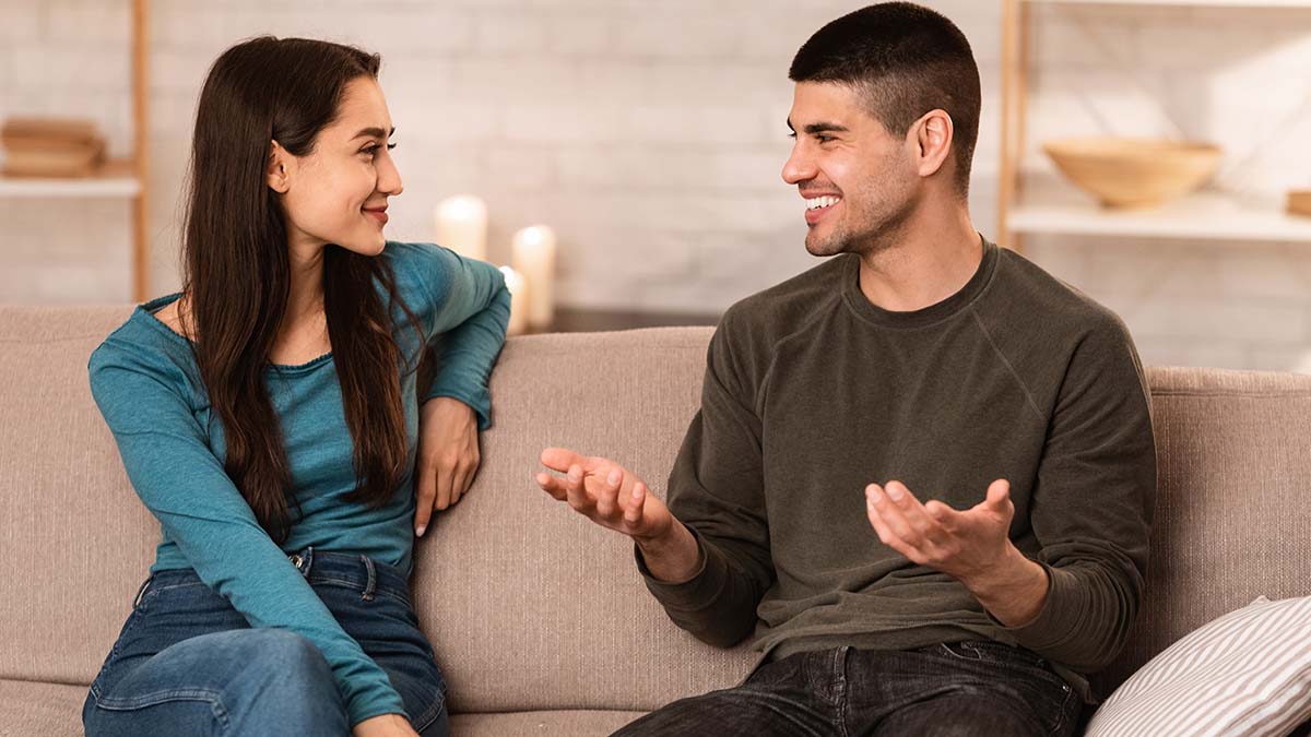 two people chatting