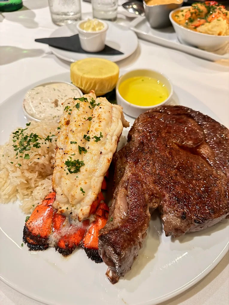A delicious looking dish of food at RingSide Steakhouse.