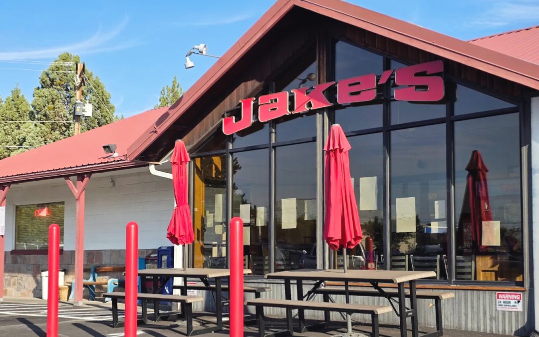 You’ll Never Leave Hungry At This Oregon Diner With Its Massive Portions