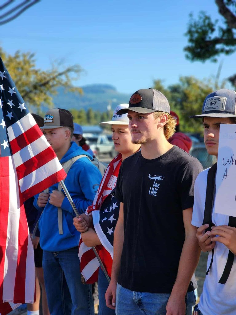 Students protest outside Thurston High School — September 17, 2025. Image by That Oregon Life.