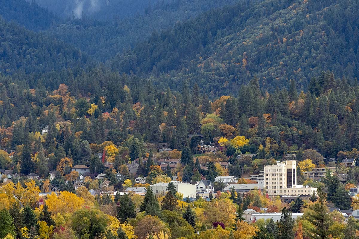 Fall colors in Ashland
