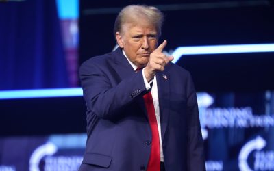 Trump Announces Plan to Send Troops to Portland, Promises ‘Full Force if Necessary’