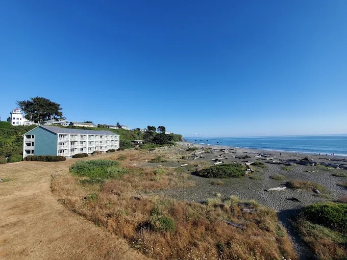 Beachfront Inn in Brookings, Oregon