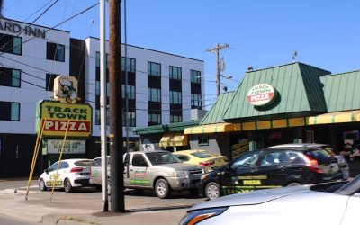 Since 1978, This Old-School Eugene Pizza Joint Has Been Feeding Hungry Oregon Ducks and Locals Alike