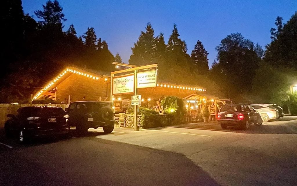 Mckenzie Station Pub