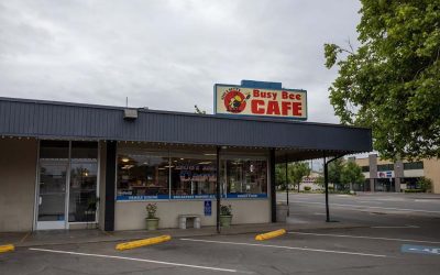 Step Back In Time At The Busy Bee Café, A Retro Oregon Diner Still Serving Heaping Plates