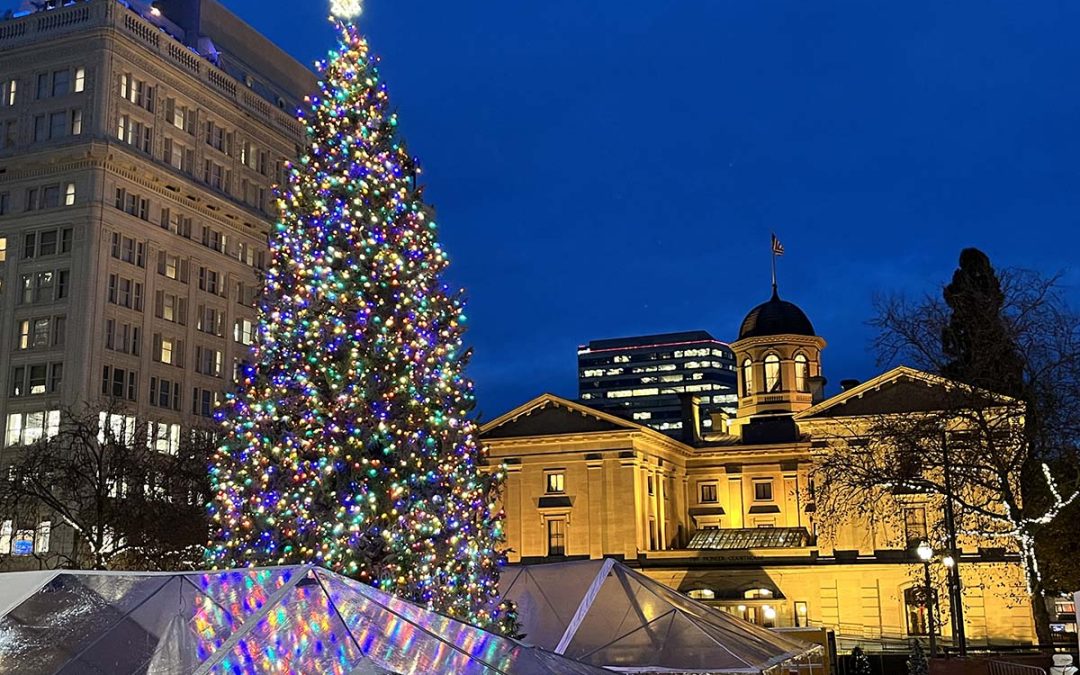Apparently Portland Has Decided Its Christmas Tree Is No Longer a Christmas Tree