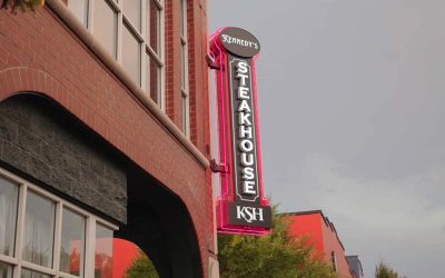 Steak Lovers All Across Oregon Are Making a Point to Visit This Iconic Steakhouse