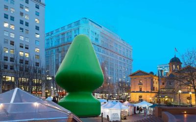 Portland Replaces Christmas Tree With Large Green Object, Calls New Holiday Display “Bold” and “Inclusive”