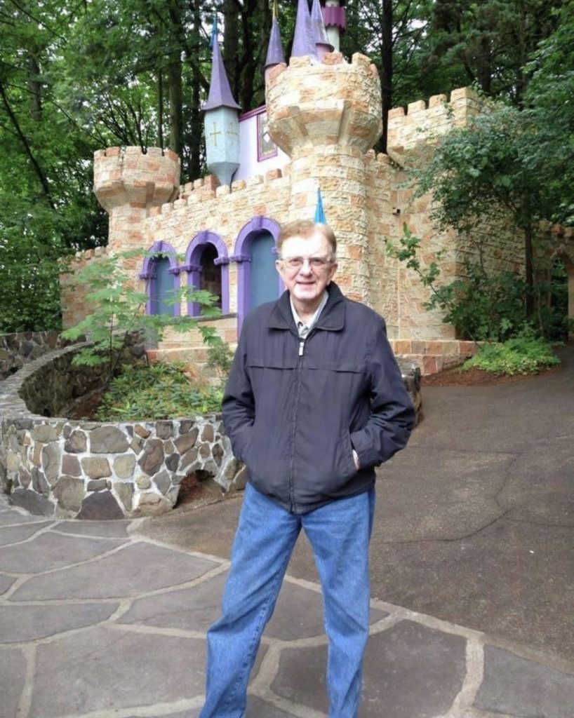 enchanted forest creator, roger tofte, obituary, passed away, 96 years old, oregon icons, death, salem oregon